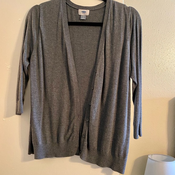 Old Navy Cardigan with 3/4 sleeves - Picture 2 of 5